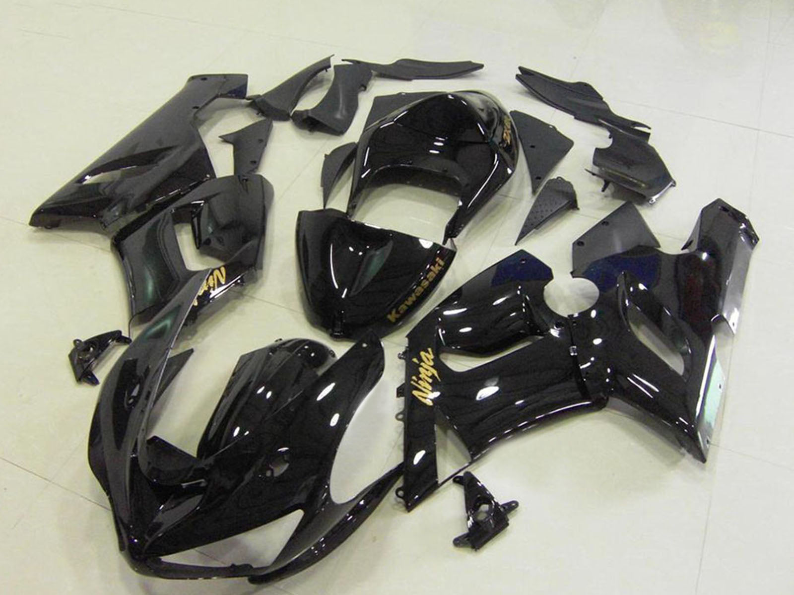 2005-2006 Kawasaki Ninja ZX6R Glossy Black Gold Decals Fairing Kit