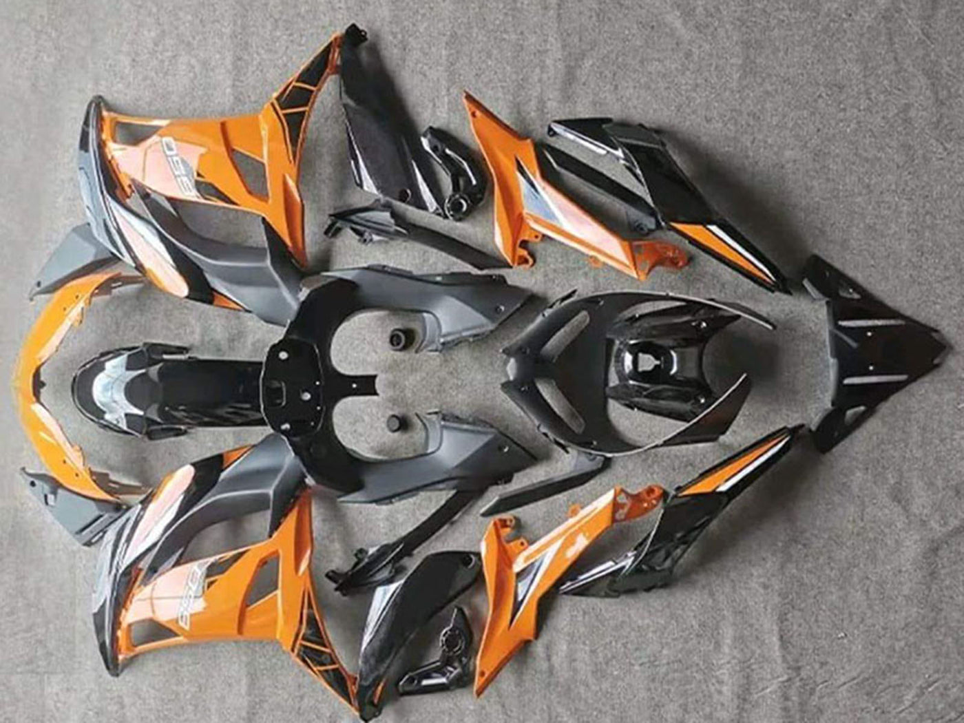 2017-2019 Kawasaki EX650 Glossy Orange Black Fairing Kit