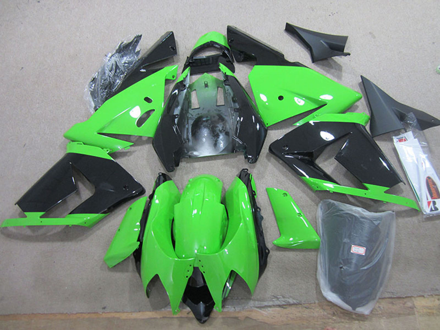 Kawasaki Ninja Motorcycle Zx 10R 2004 2005 Fairings Fairing Kit