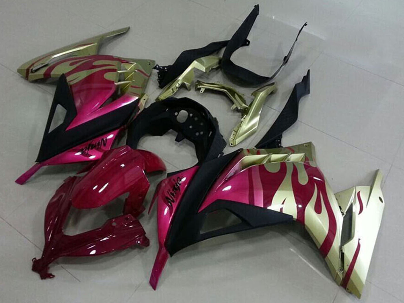 2013-2018 Pink Gold Black Kawasaki Ninja ZX300R Motorcycle Fairings Kit