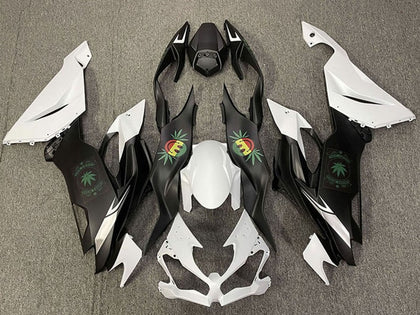 2019-2023 Kawasaki ZX-6R White Black Happy Face Fairing Kit