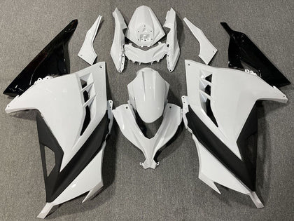 2013-2018 Kawasaki Ninja-300 White Black Fairing Kit
