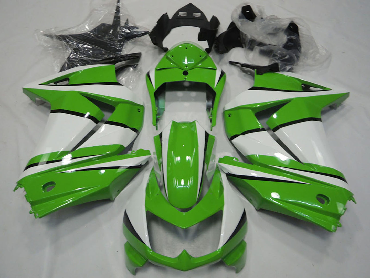2008-2012 White Green Black Kawasaki Ninja 250 Fairing Kit