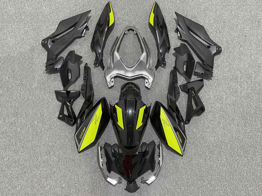 2018-2024 Black Yellow Kawasaki Z400 Fairing Kit