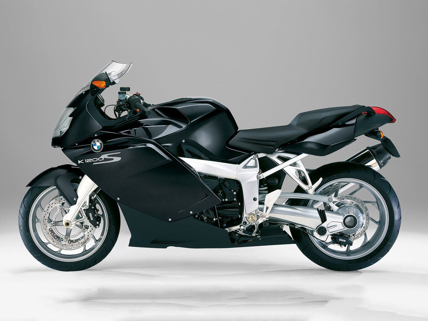 2005-2010 Matte Black BMW K1200S Motorcycle Fairings， Purchase 2005-2010 Matte Black BMW K1200S Motorcycle Fairings UK - UK