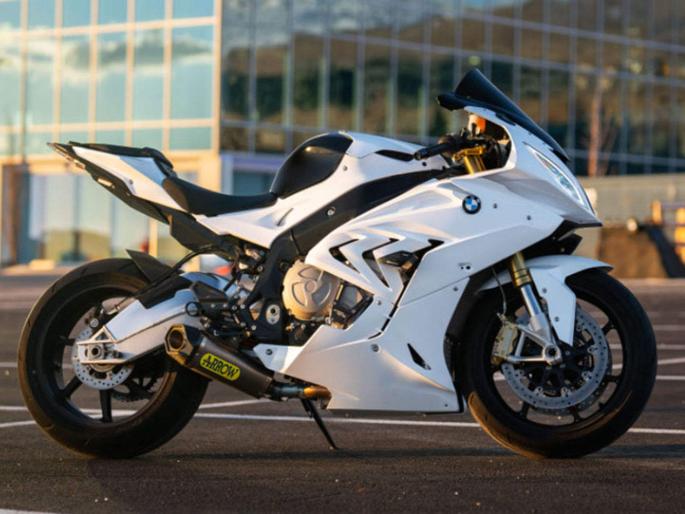 2017-2018 Glossy White BMW S1000RR Motorcycle Fairings， Purchase 2017-2018 Glossy White BMW S1000RR Motorcycle Fairings UK - UK
