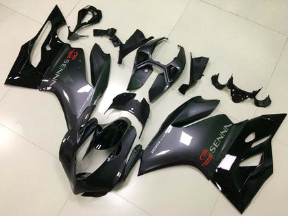 2011-2014 Ducati 899-Panigale / 1199-Panigale Glossy Black Panigale Fairing Kit