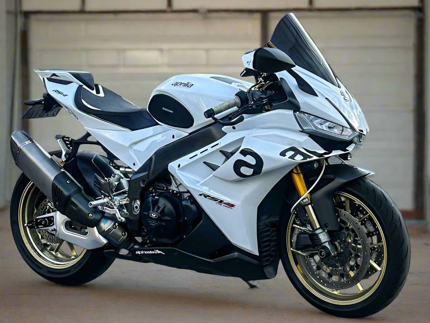 2021-2024 White Black Aprilia RSV4 1100 Fairing Kit
