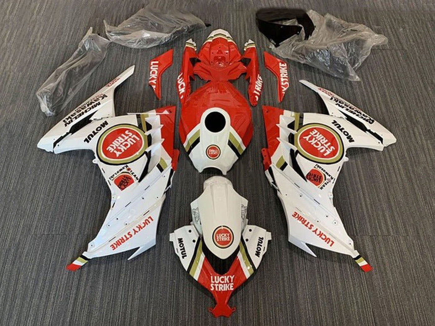 2013-2024 White Red Lucky Strike Kawasaki Ninja 300 EX300R Fairing Kit