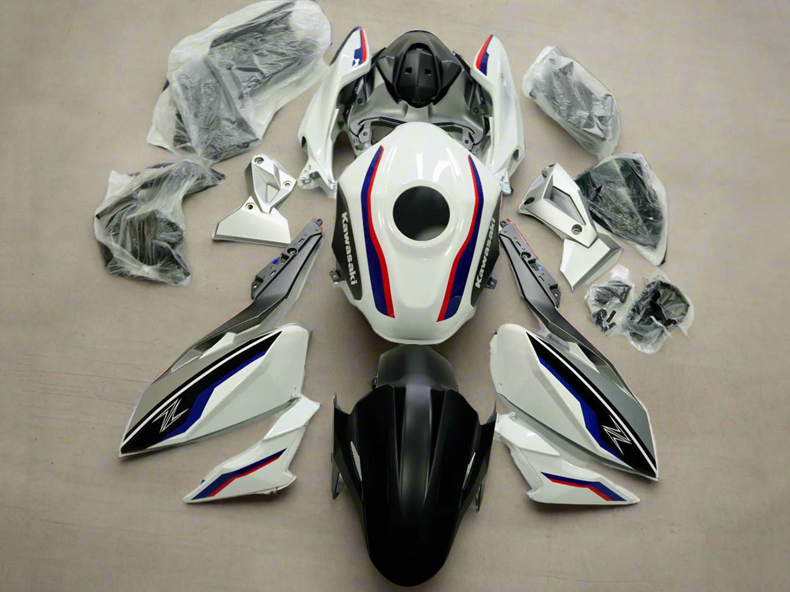 2018-2024 White Blue Red Matte Black Kawasaki Z400 Fairing Kit