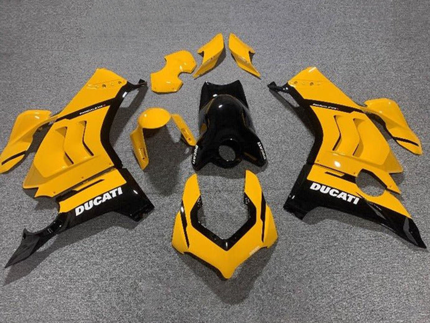 2020-2021 Yellow Black Ducati Panigale V4 V4S Fairing Kit