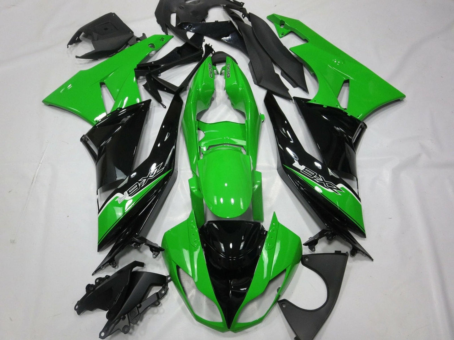 2009-2012 Green Black White Kawasaki ZX6R 636 Fairing Kit