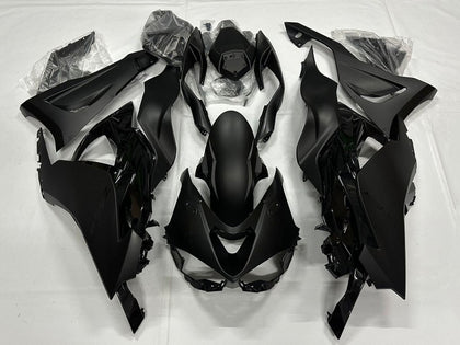 2023-2025 Kawasaki ZX-6R Matte Black Fairing Kit