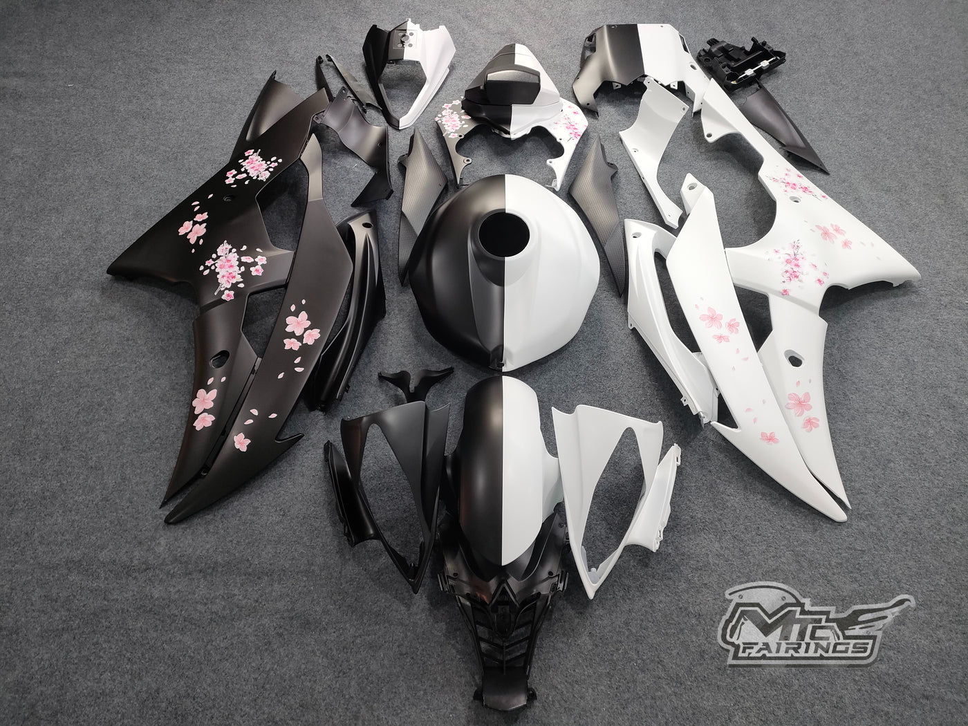 2008-2016 Yamaha YZF-R6 Half Black/white Fairing Kit