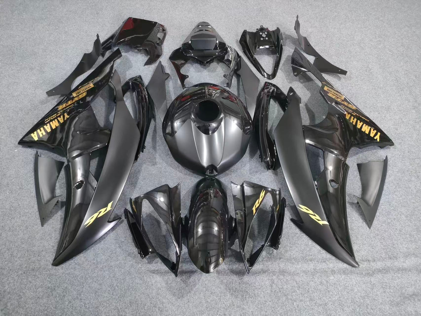 2008-2016 Yamaha YZF-R6 Glossy Black/gold Fairing Kit
