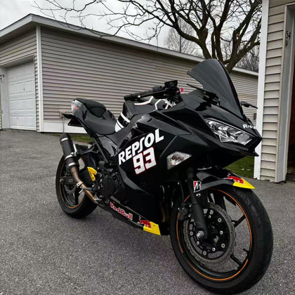 2017-2023 Kawasaki Ninja 400 Glossy Black Fairing Kit